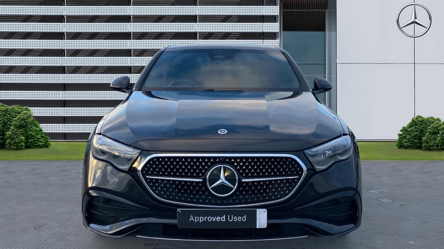 Used Mercedes-Benz E Class 2024 for sale - 76924207: Photo 3