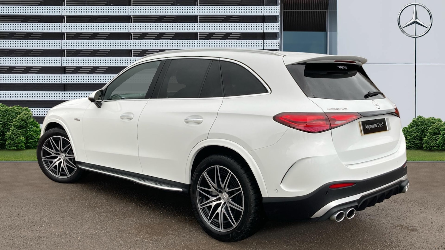 Used Mercedes-Benz GLC 2024 for sale - 77518933: Photo 2