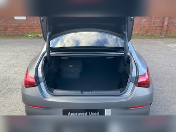 Used Mercedes-Benz GLC 2024 for sale - 77518934: Photo