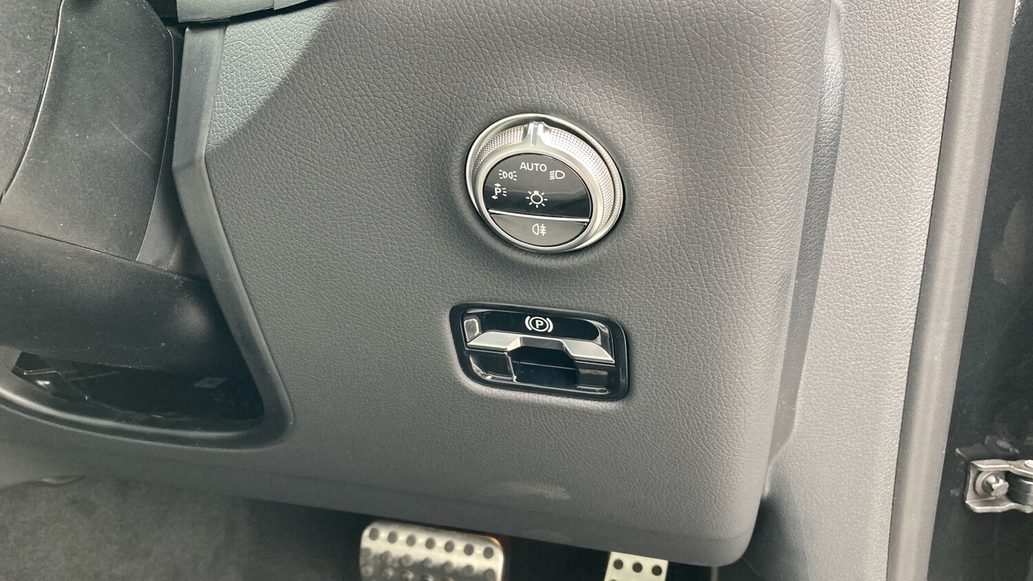 Used Mercedes-Benz GLC 2025 for sale - 77123994: Photo 37