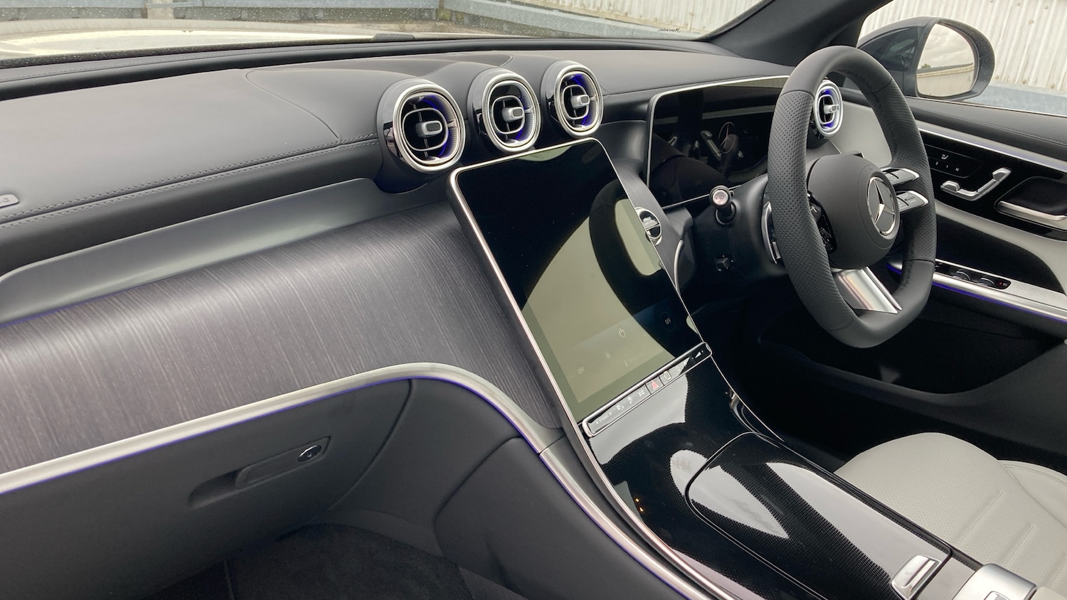 Used Mercedes-Benz GLC 2025 for sale - 77123994: Photo 9