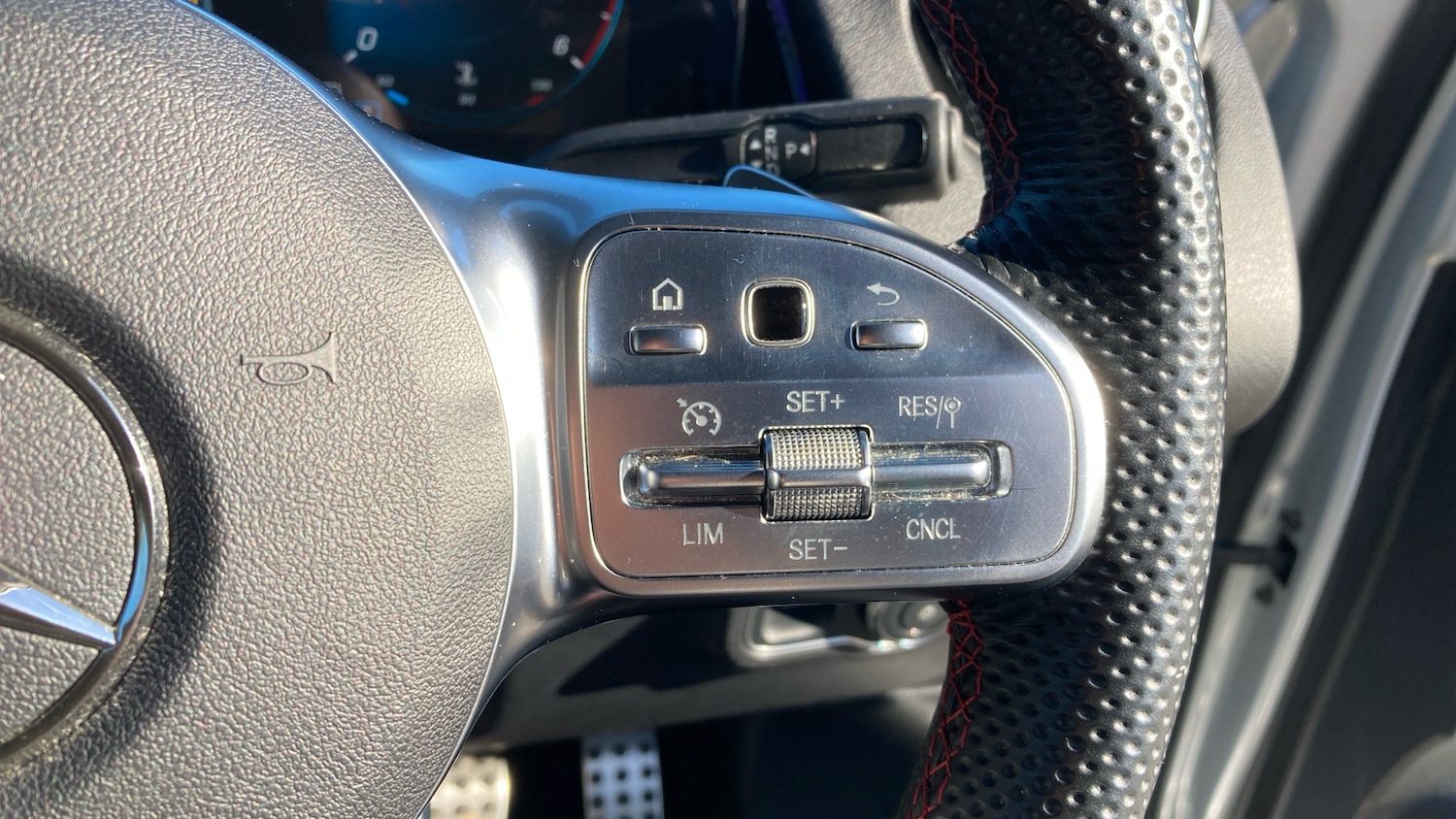 Used Mercedes-Benz GLB 2023 for sale - 78012526: Photo 36