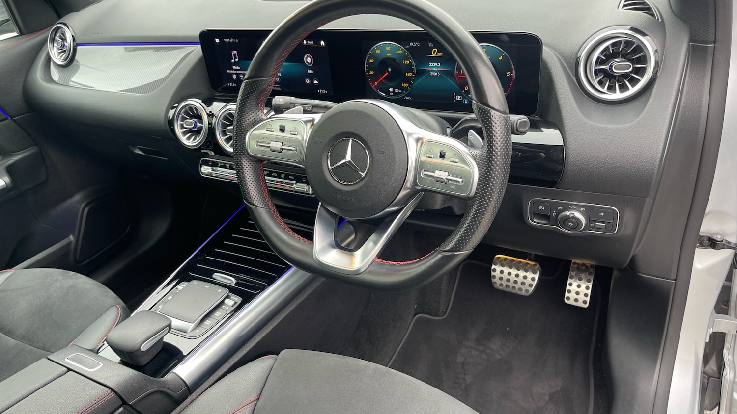 Used Mercedes-Benz GLA 2022 for sale - 76684014: Photo 11