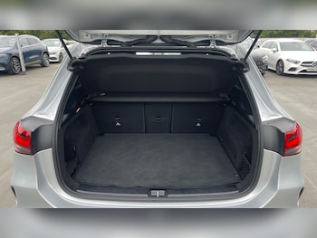 Used Mercedes-Benz GLA 2022 for sale - 76684014: Photo