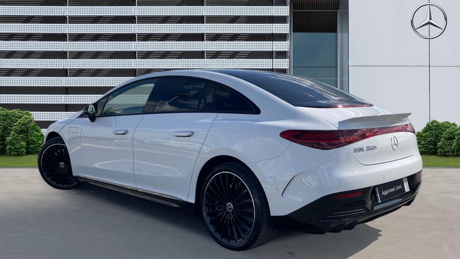 Used Mercedes-Benz EQA 2025 for sale - 76035229: Photo 2
