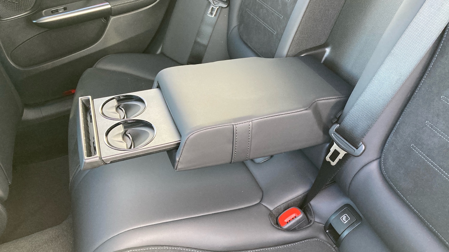 Used Mercedes-Benz C Class 2025 for sale - 77515345: Photo 28