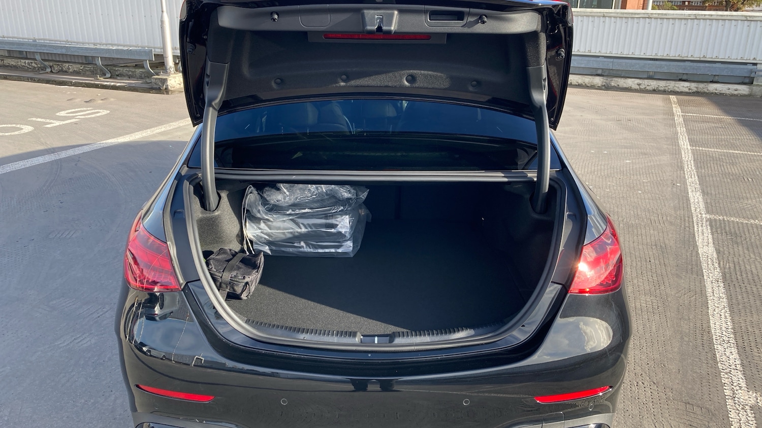 Used Mercedes-Benz C Class 2025 for sale - 77515345: Photo 4