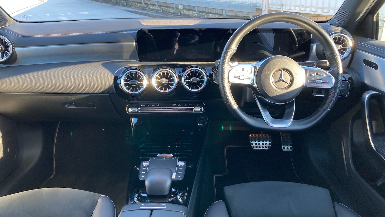 Used Mercedes-Benz A-Class 2022 for sale - 76650930: Photo 10