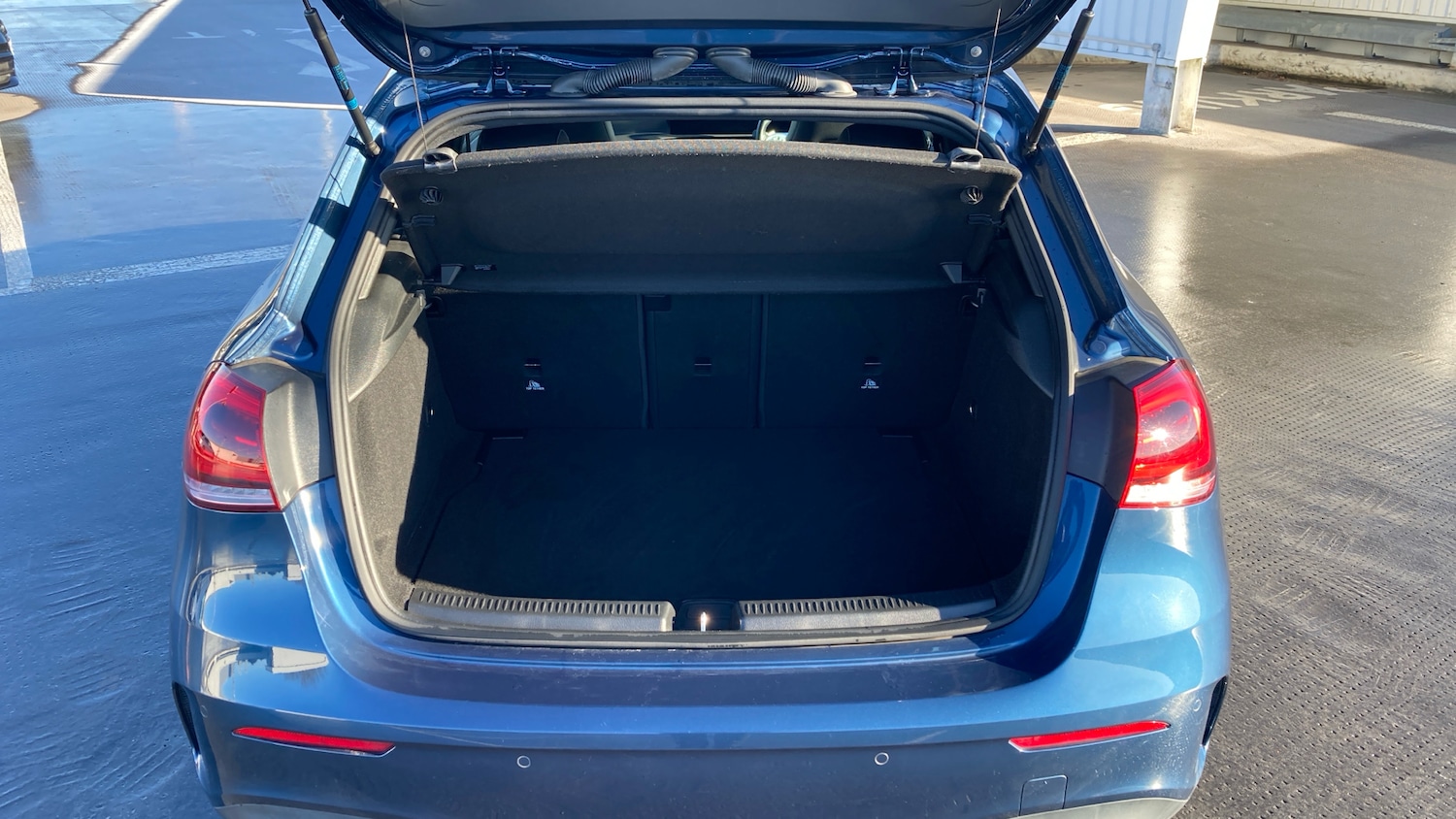 Used Mercedes-Benz A-Class 2022 for sale - 76650930: Photo 4