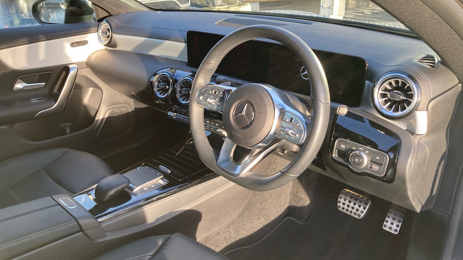 Used Mercedes-Benz CLA 2022 for sale - 77353524: Photo 11