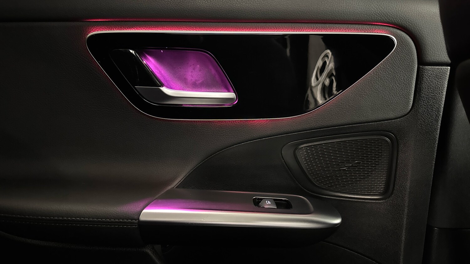 Used Mercedes-Benz C Class 2022 for sale - 77945945: Photo 21