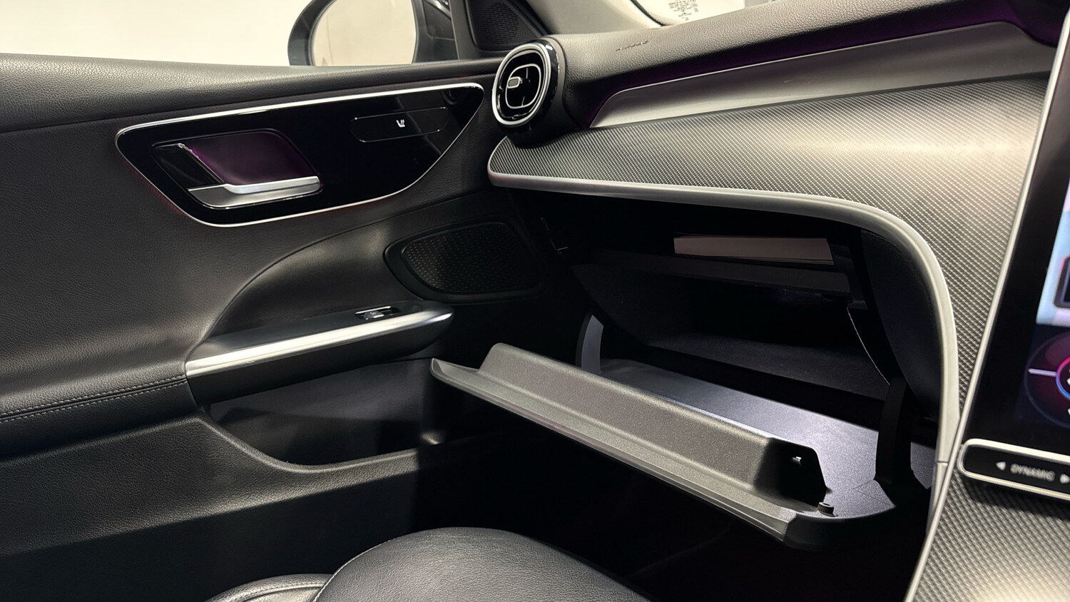 Used Mercedes-Benz C Class 2022 for sale - 77945945: Photo 34