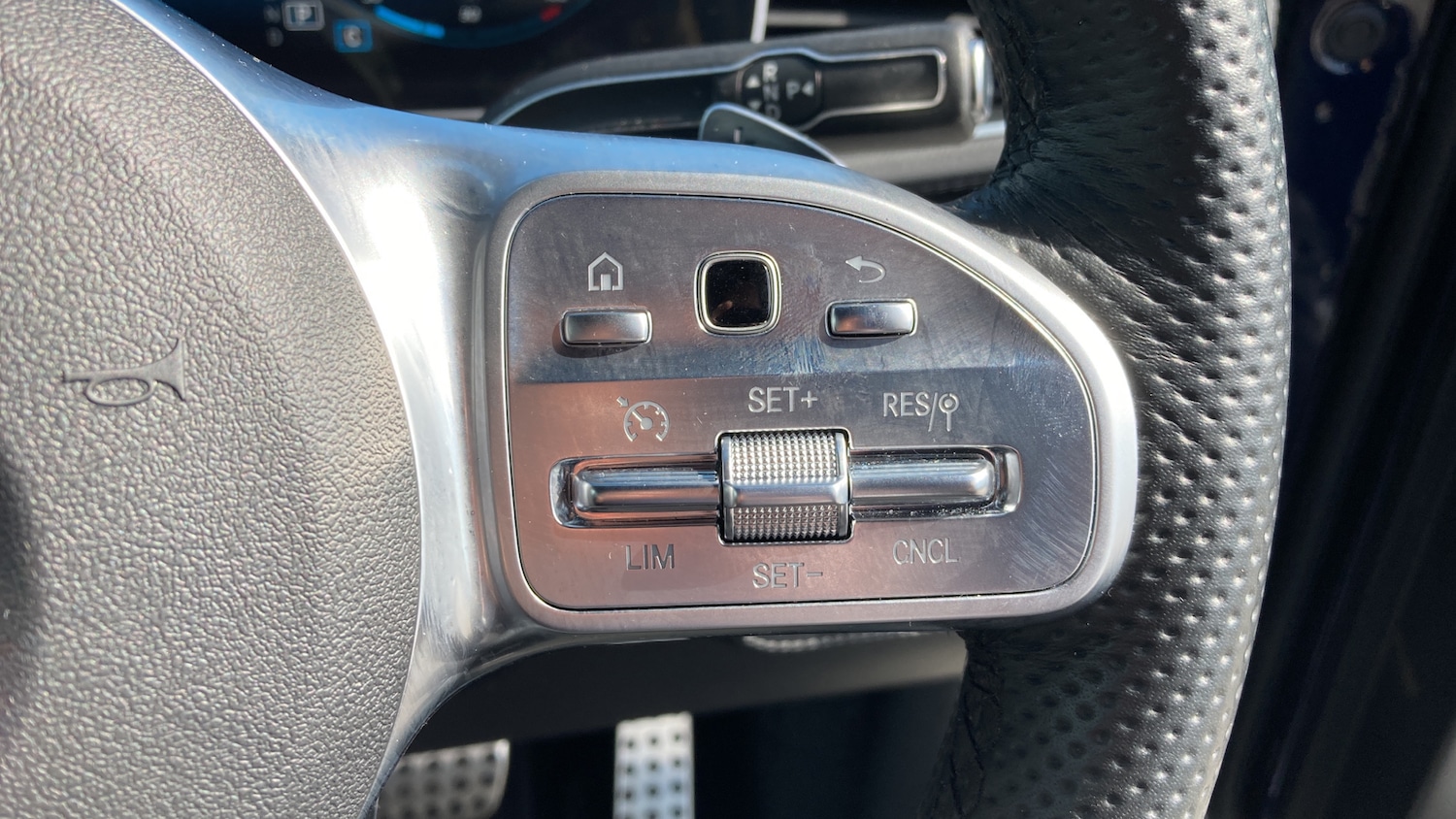 Used Mercedes-Benz GLE 2022 for sale - 76352382: Photo 37