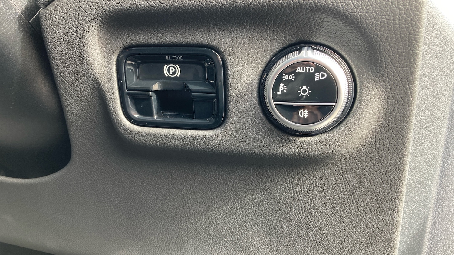 Used Mercedes-Benz EQA 2025 for sale - 78064327: Photo 36