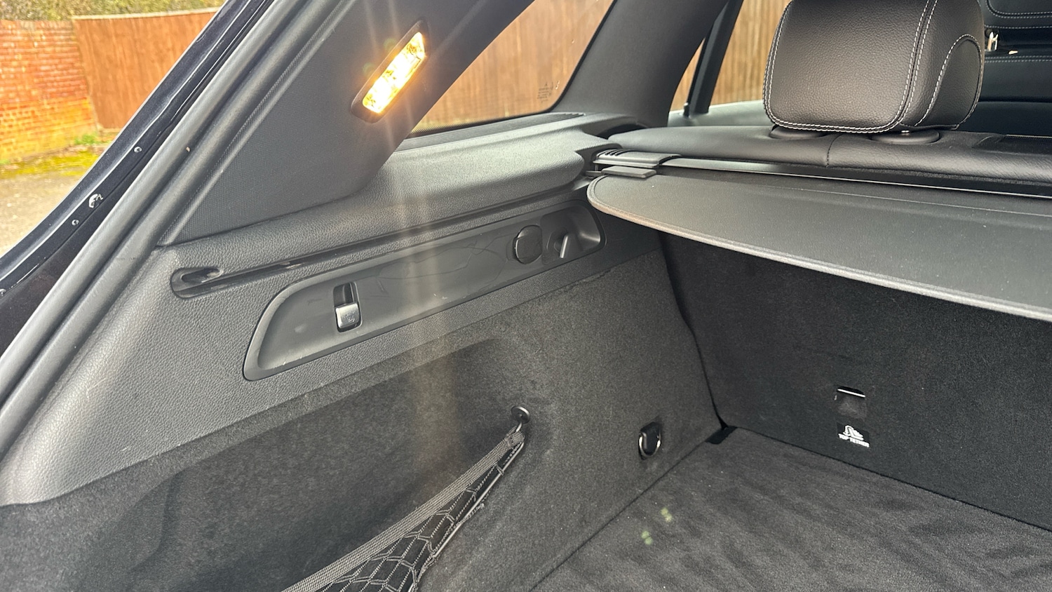 Used Mercedes-Benz GLC 2022 for sale - 77475528: Photo 31