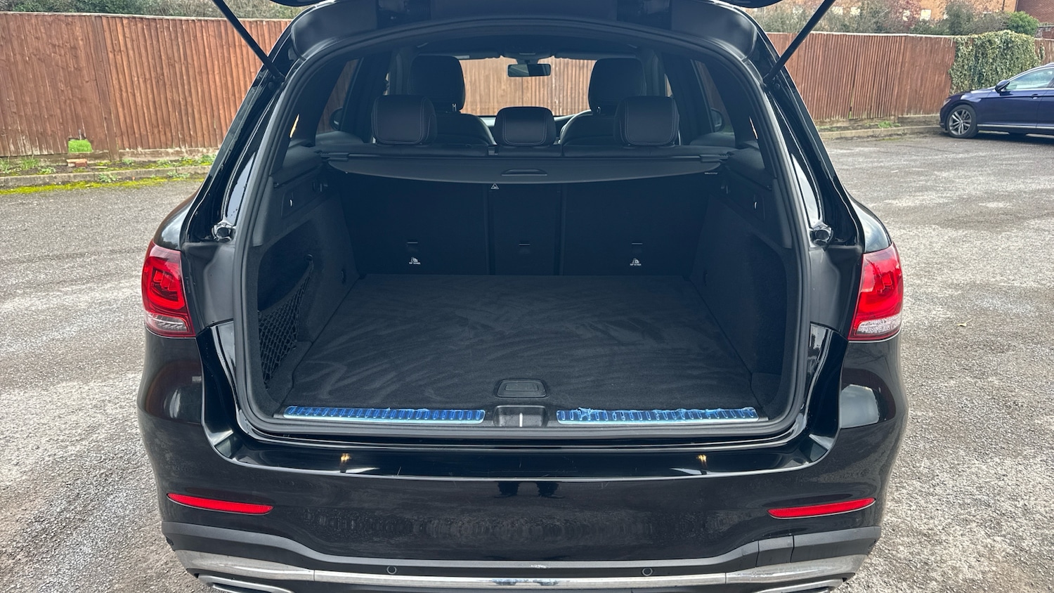 Used Mercedes-Benz GLC 2022 for sale - 77475528: Photo 4