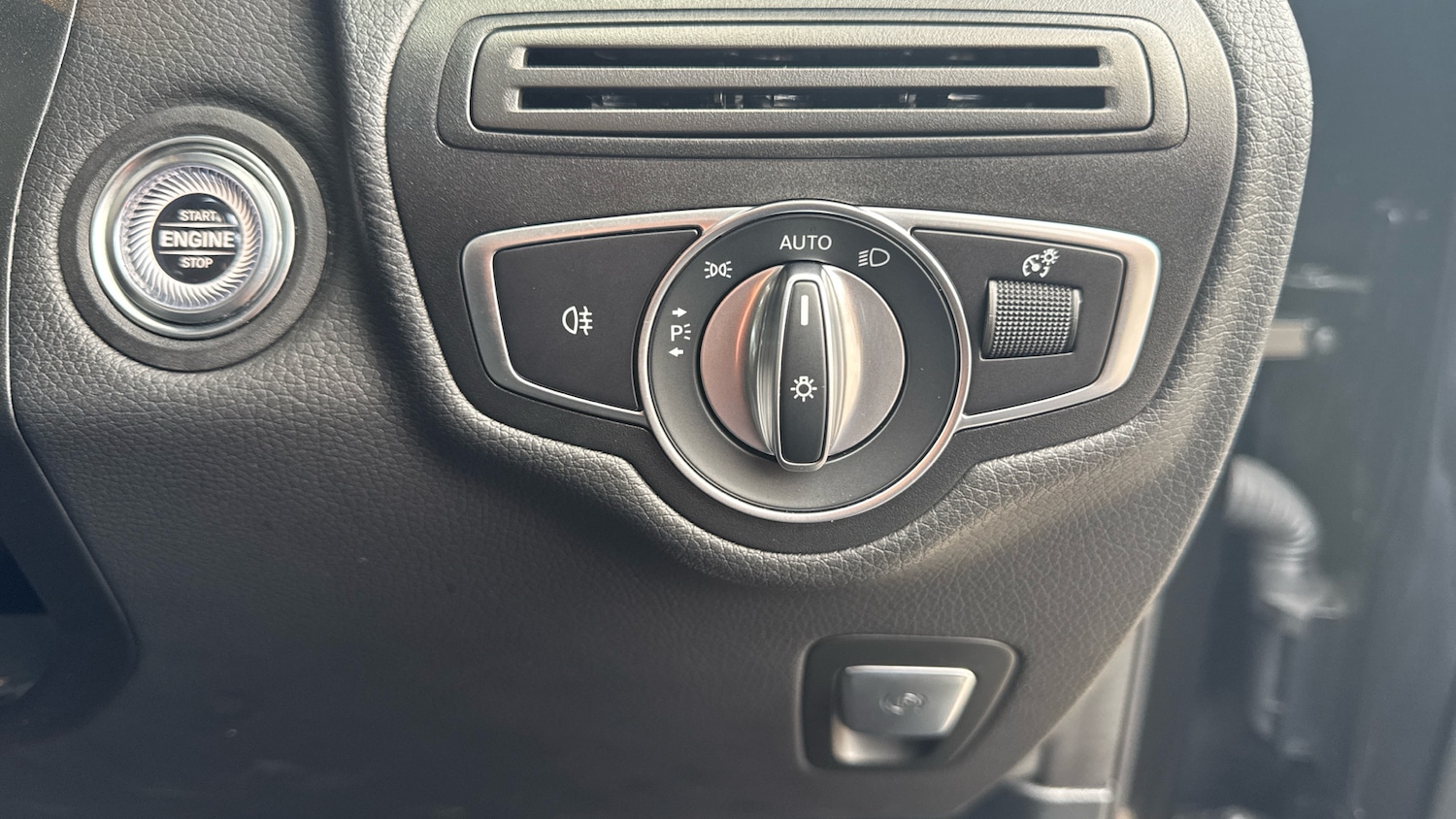 Used Mercedes-Benz GLC 2022 for sale - 77475528: Photo 41