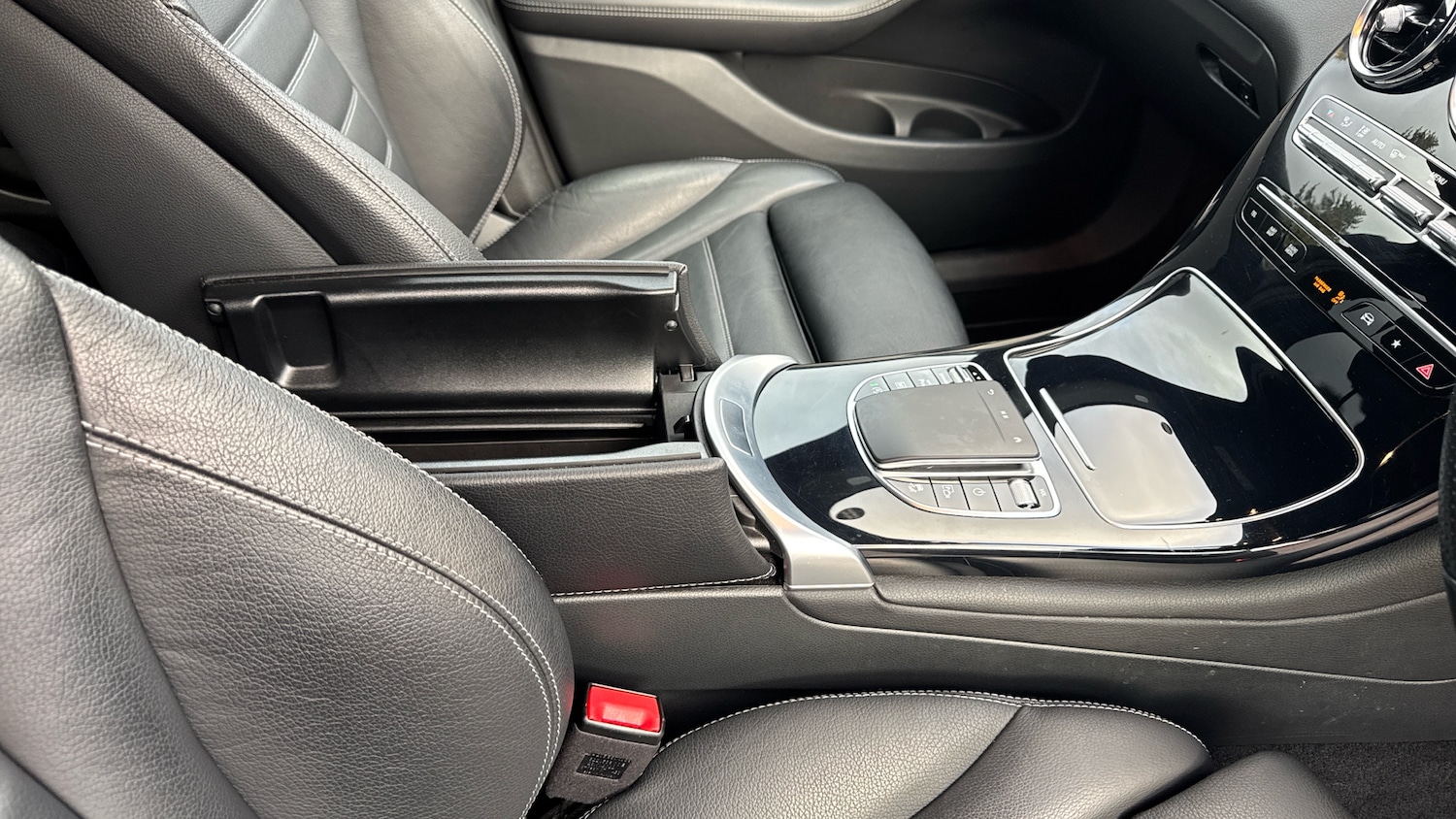 Used Mercedes-Benz GLC 2022 for sale - 77475528: Photo 44