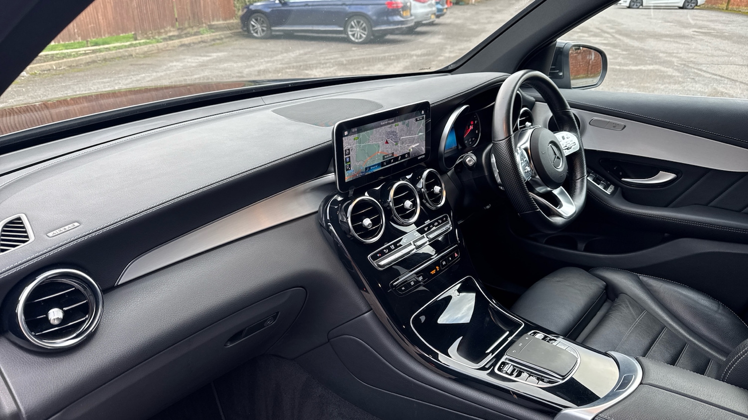 Used Mercedes-Benz GLC 2022 for sale - 77475528: Photo 9