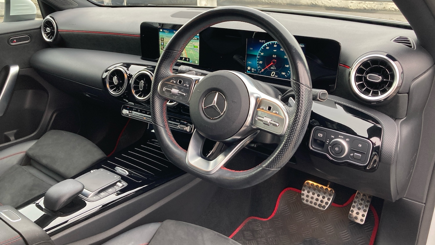 Used Mercedes-Benz A-Class 2021 for sale - 76734986: Photo 11