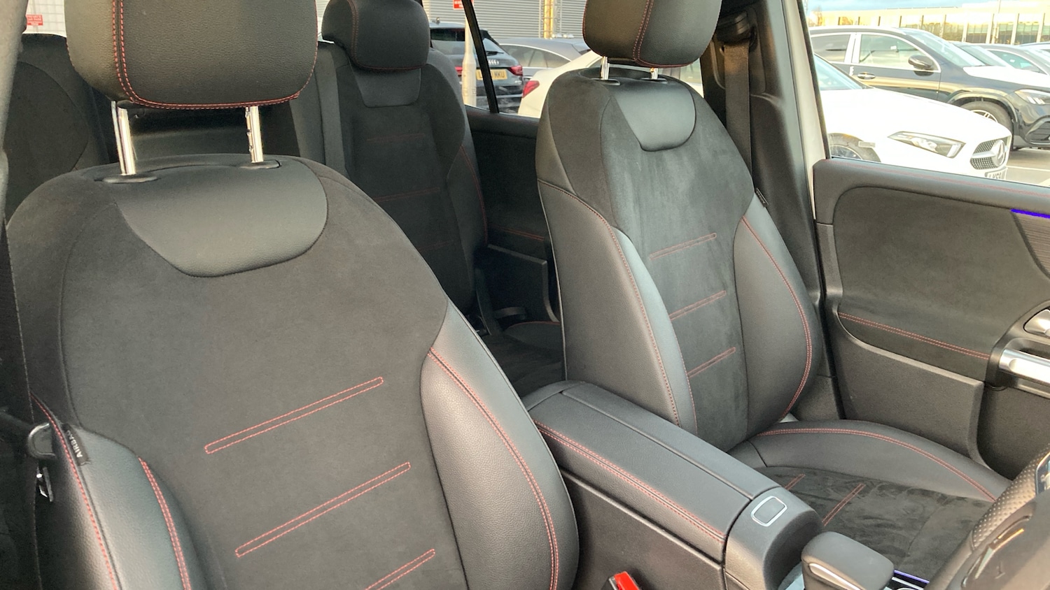 Used Mercedes-Benz EQB 2022 for sale - 76777935: Photo 32