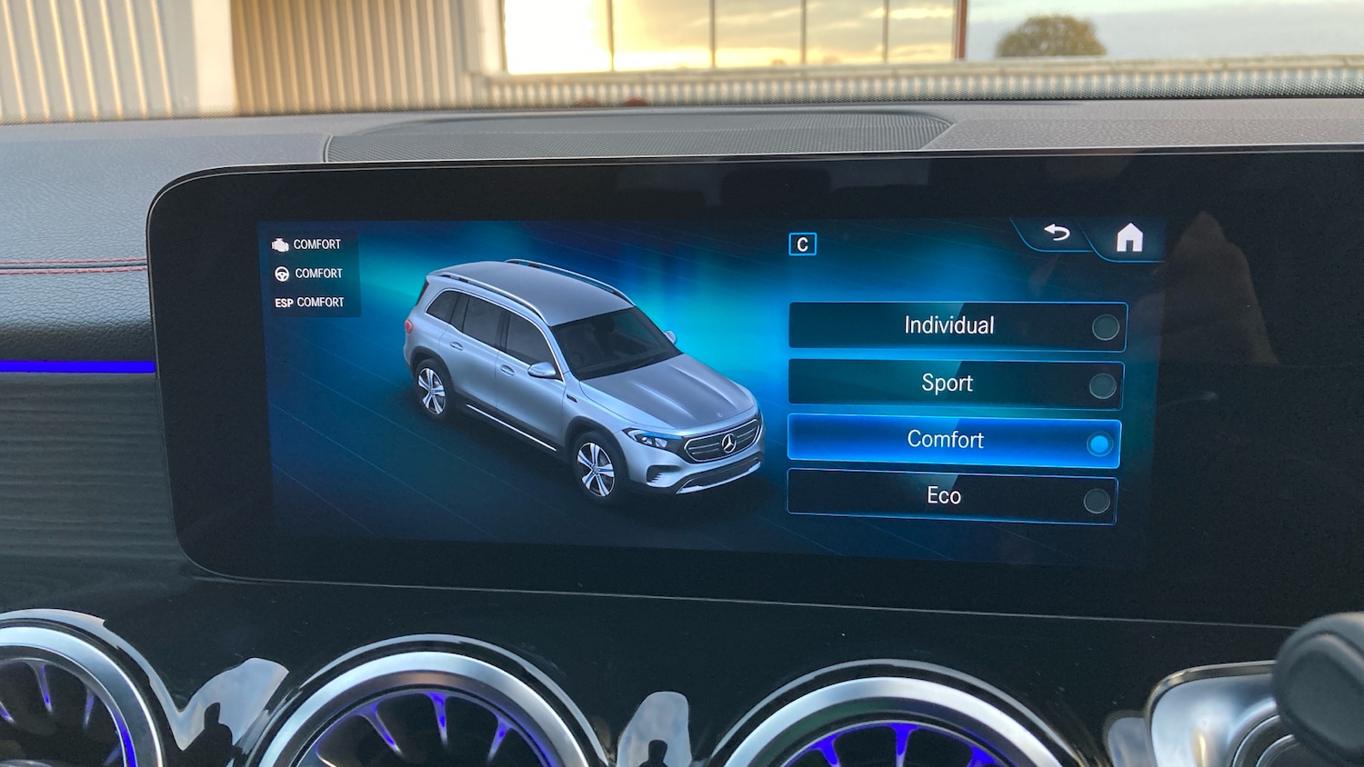 Used Mercedes-Benz EQB 2022 for sale - 76777935: Photo 44