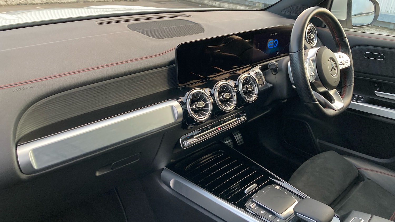 Used Mercedes-Benz EQB 2022 for sale - 76777935: Photo 9