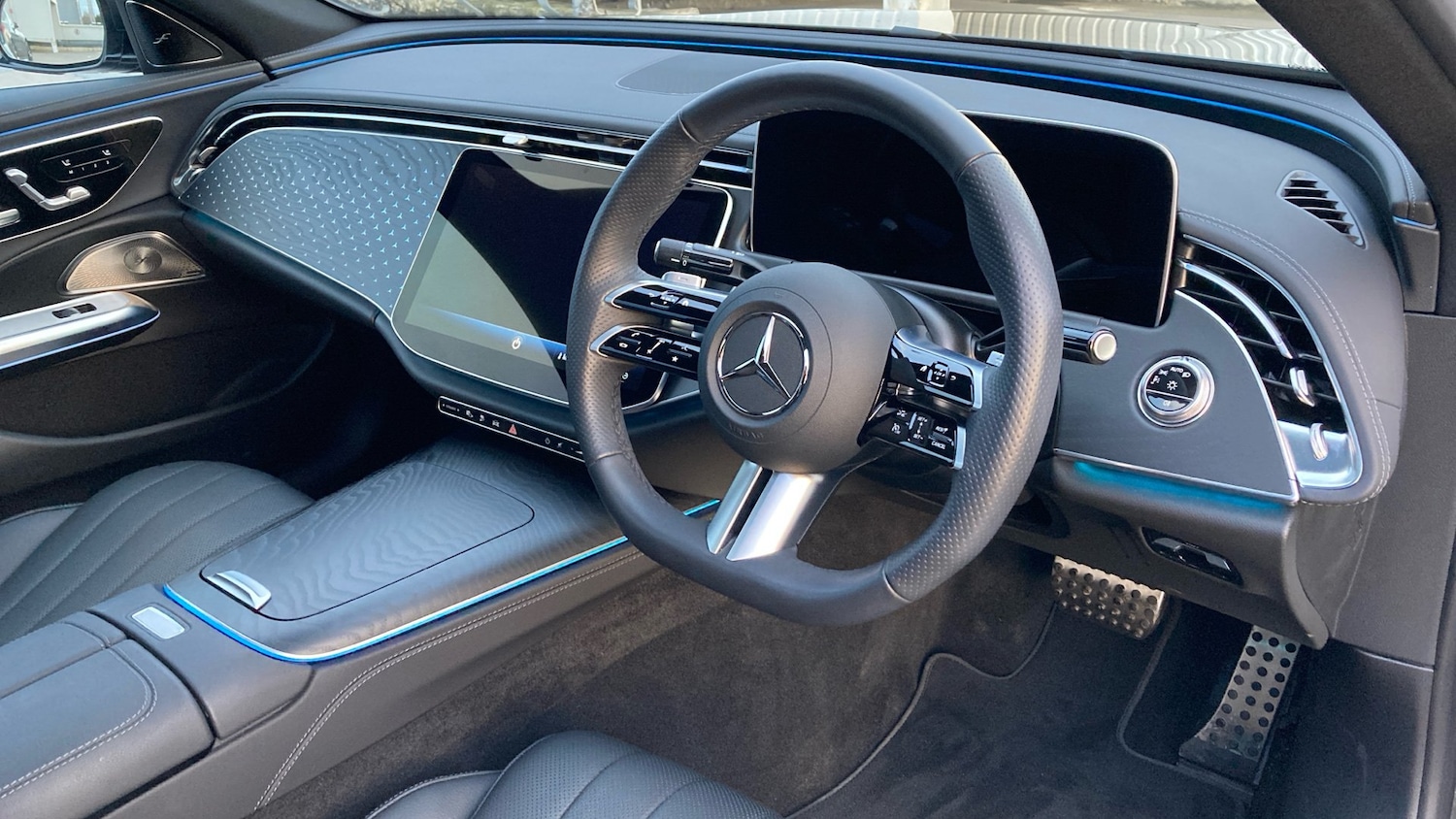 Used Mercedes-Benz E Class 2024 for sale - 77023296: Photo 11