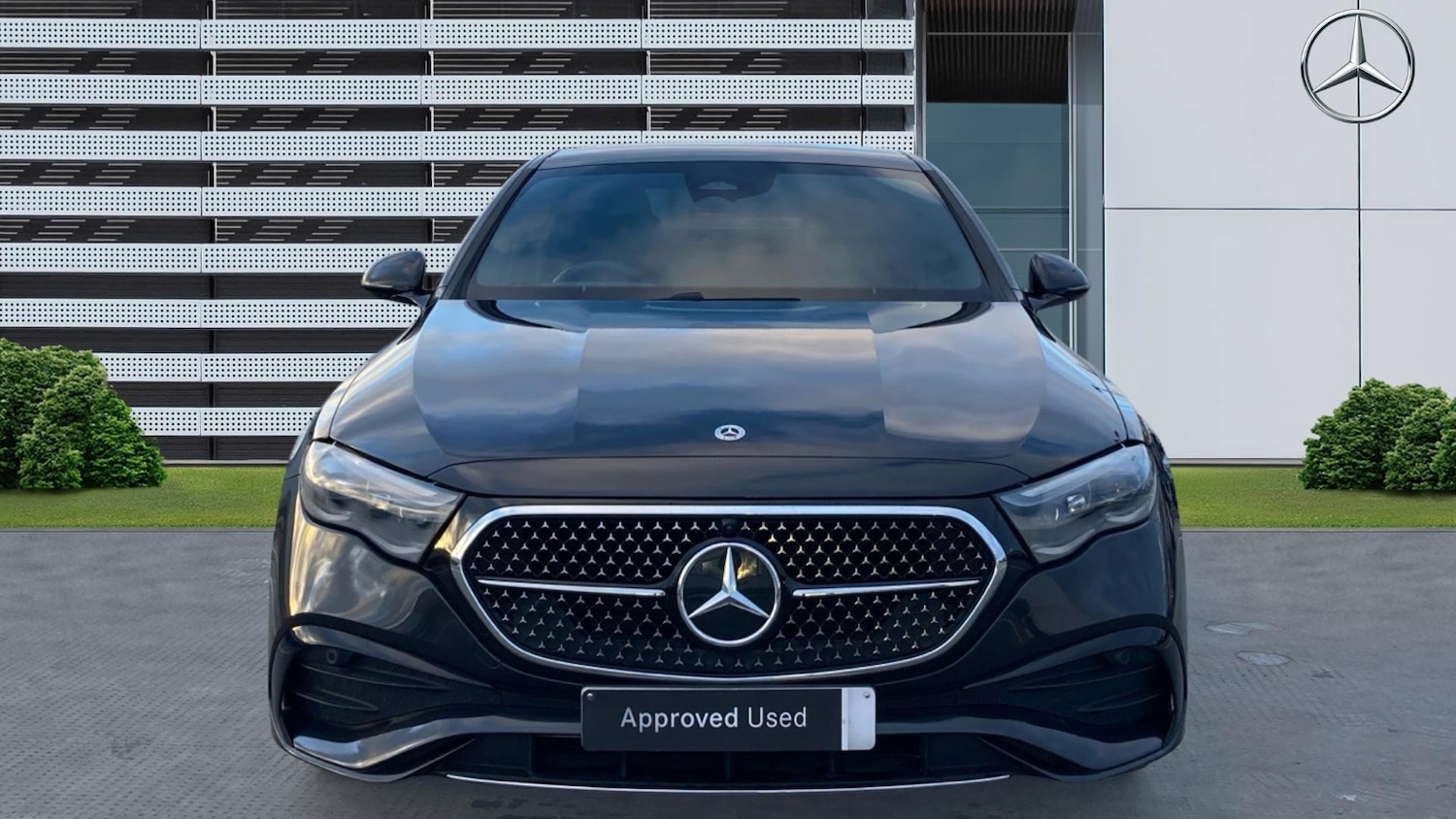 Used Mercedes-Benz E Class 2024 for sale - 77023296: Photo 3