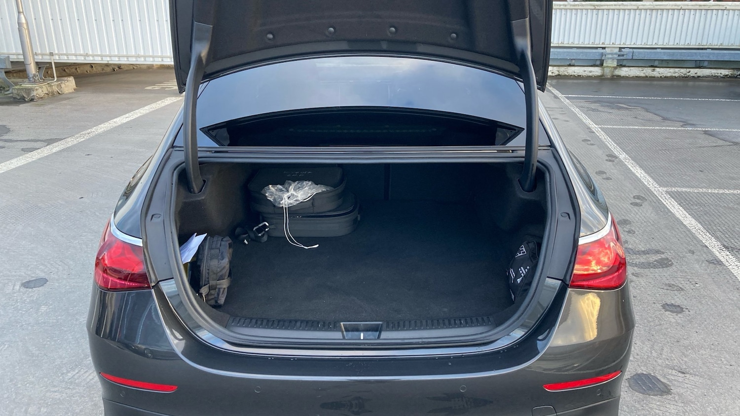 Used Mercedes-Benz E Class 2024 for sale - 77023296: Photo 4