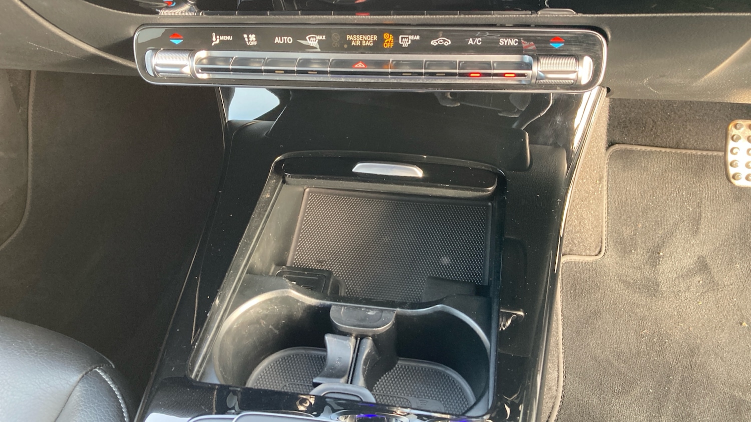 Used Mercedes-Benz CLA 2021 for sale - 77631191: Photo 40