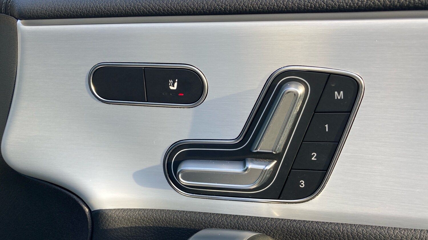 Used Mercedes-Benz CLA 2023 for sale - 76782499: Photo 31