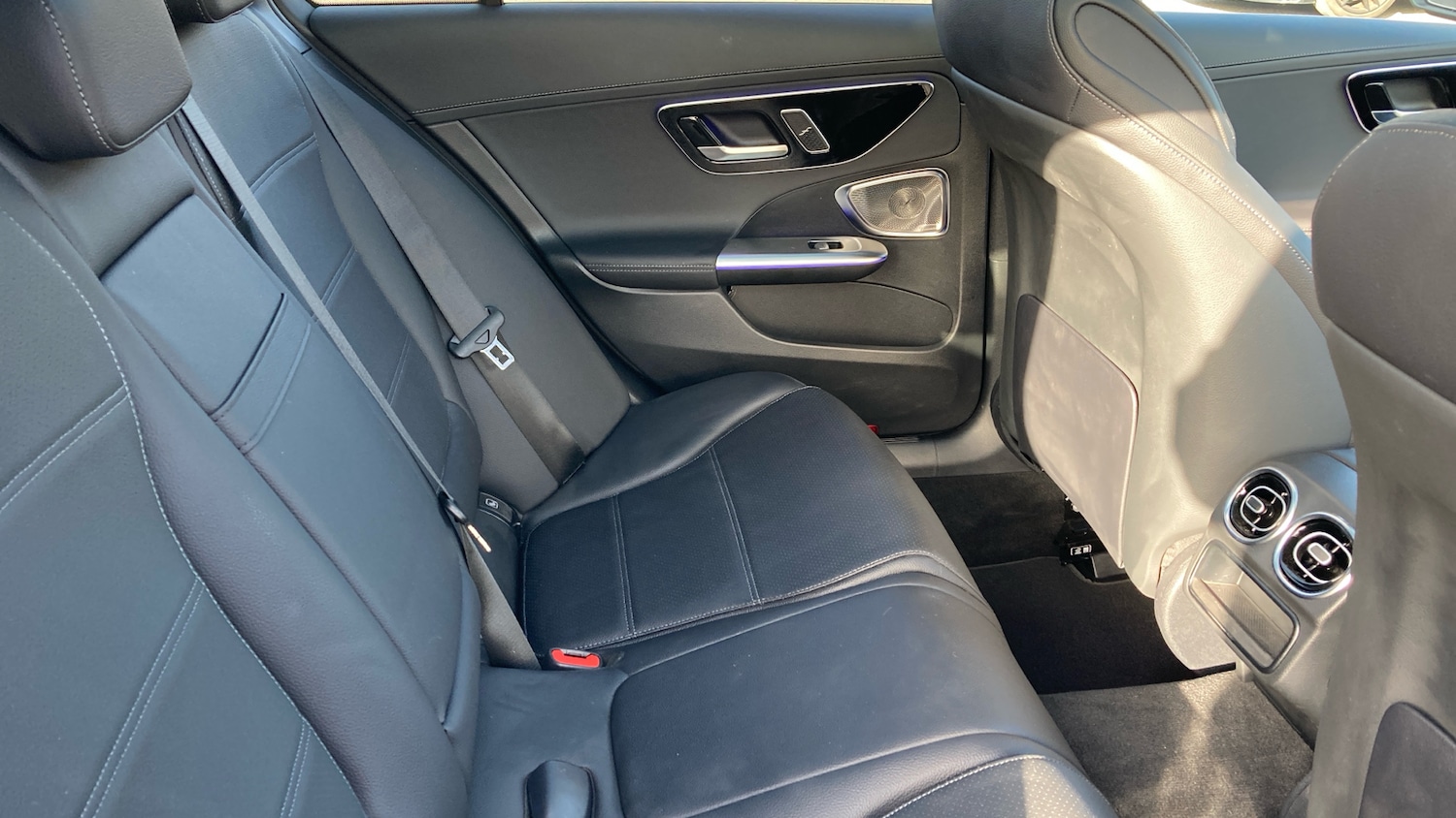 Used Mercedes-Benz C Class 2024 for sale - 77653535: Photo 16