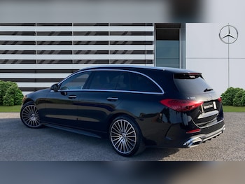 Used Mercedes-Benz C Class 2024 for sale - 77653535: Photo