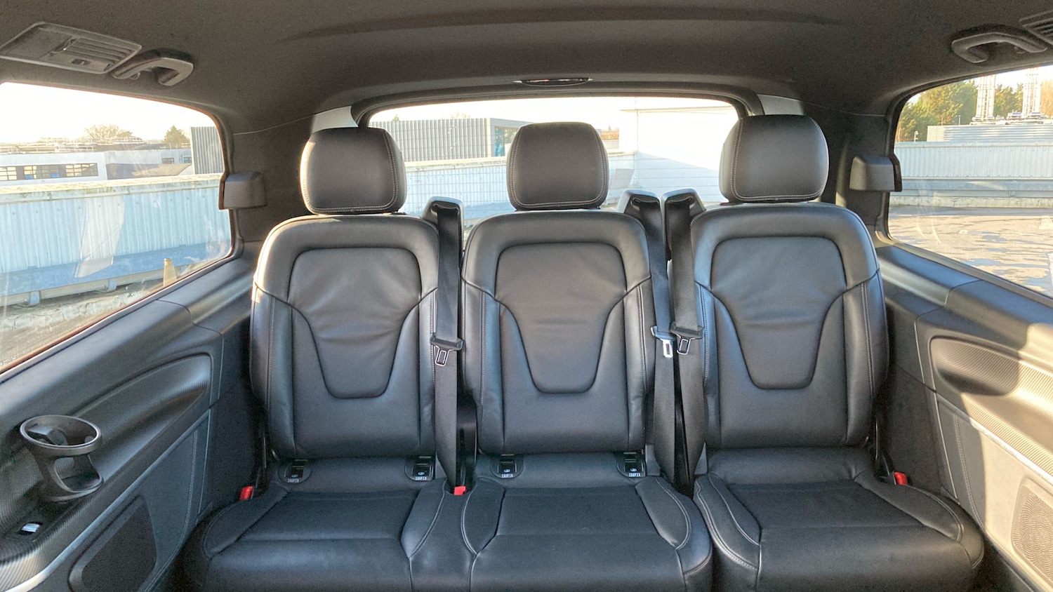 Used Mercedes-Benz V-Class 2023 for sale - 76903841: Photo 15