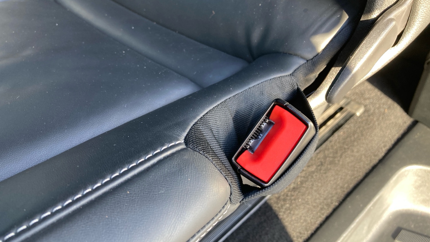 Used Mercedes-Benz V-Class 2023 for sale - 76903841: Photo 17