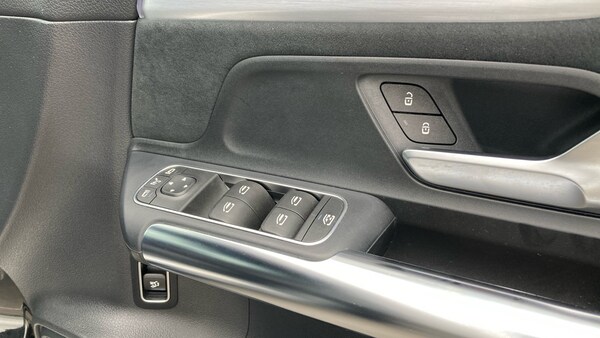 Used Mercedes-Benz EQA 2021 for sale - 75629927: Photo 33