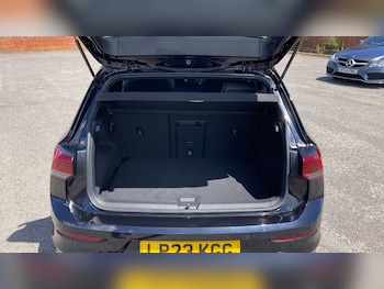 Used Volkswagen Golf 2023 for sale - 78836158: Photo