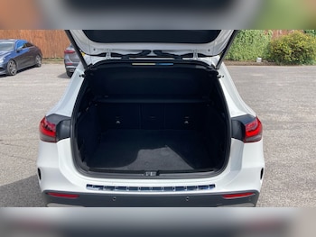 Used Mercedes-Benz GLA 2023 for sale - 78938447: Photo