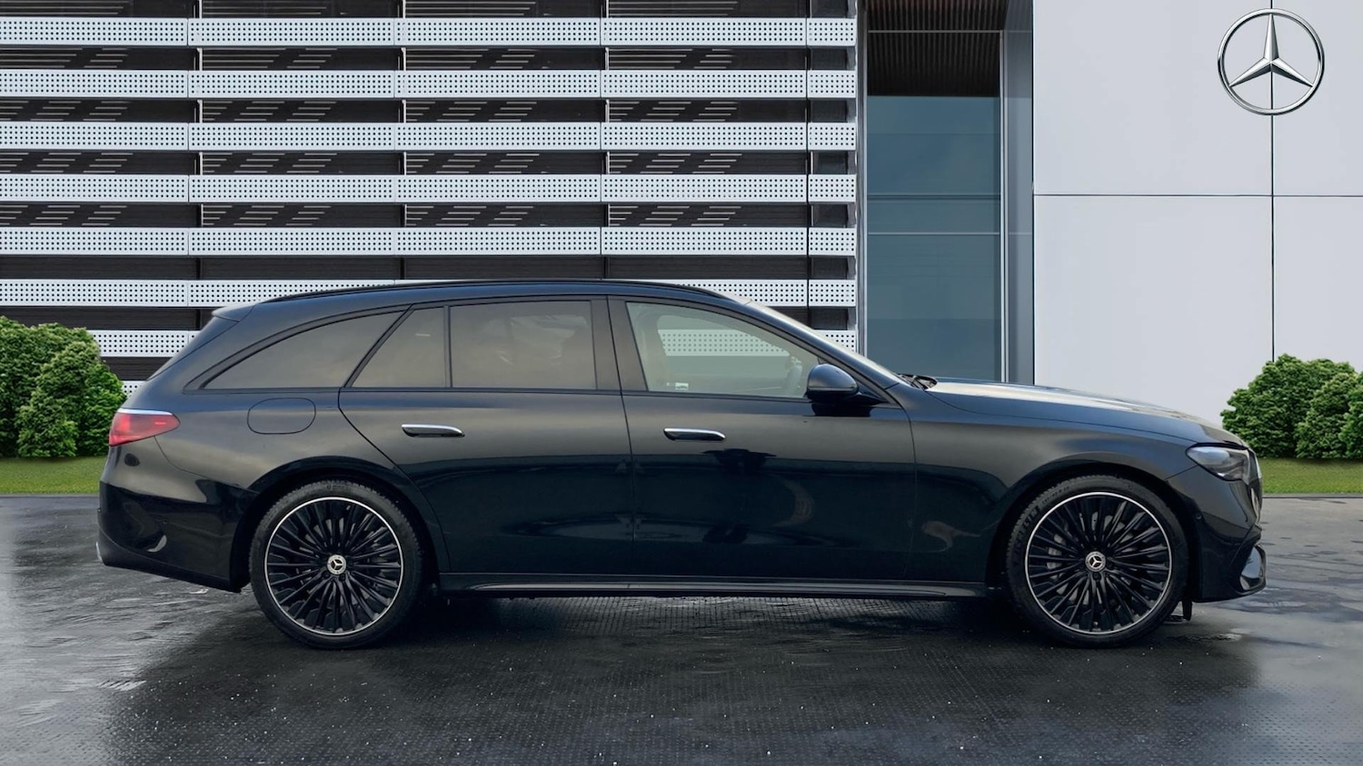 Used Mercedes-Benz E Class 2025 for sale - 77258043: Photo 5