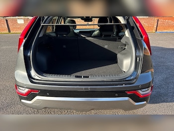 Used Kia Niro 2023 for sale - 77262215: Photo