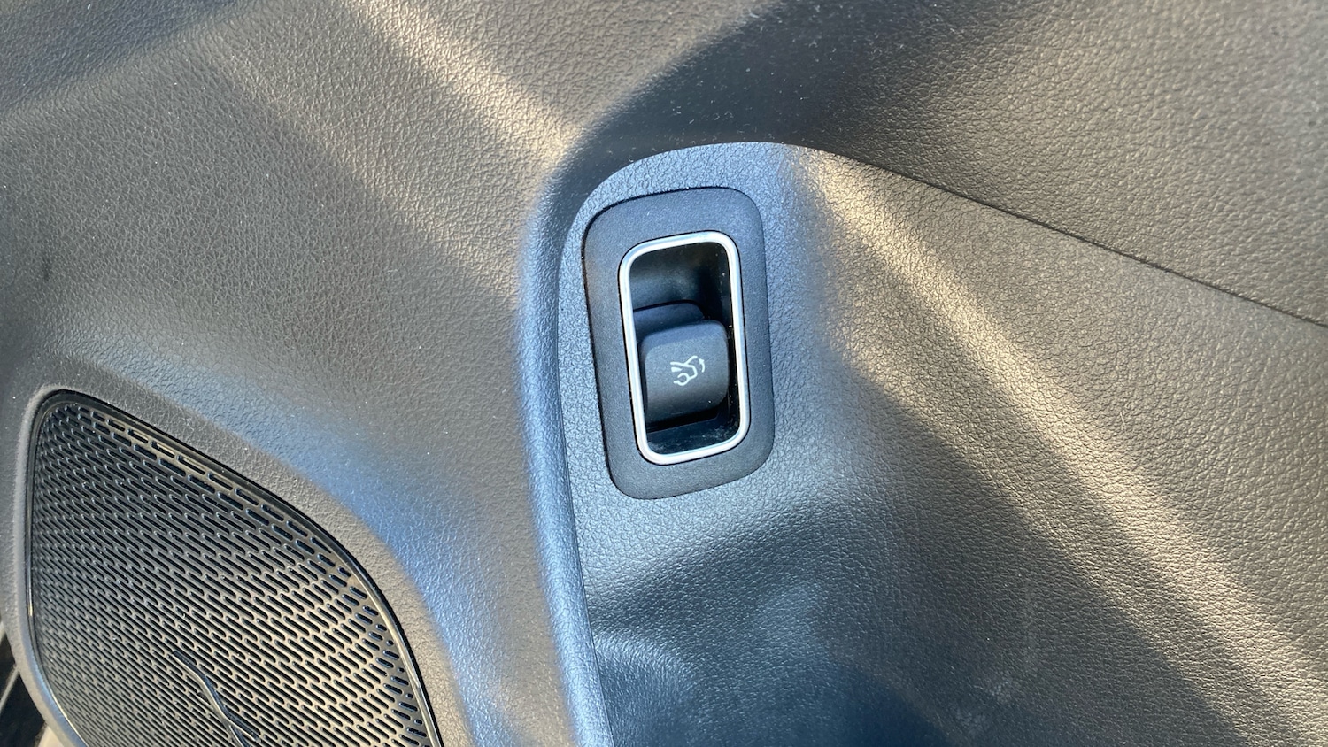 Used Mercedes-Benz CLA 2023 for sale - 77323853: Photo 31