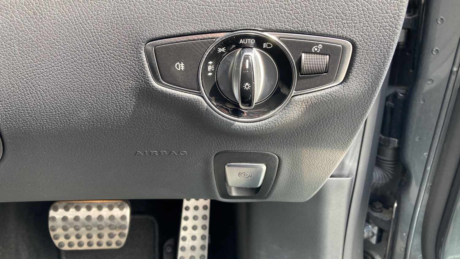 Used Mercedes-Benz E-Class 2018 for sale - 76076274: Photo 34
