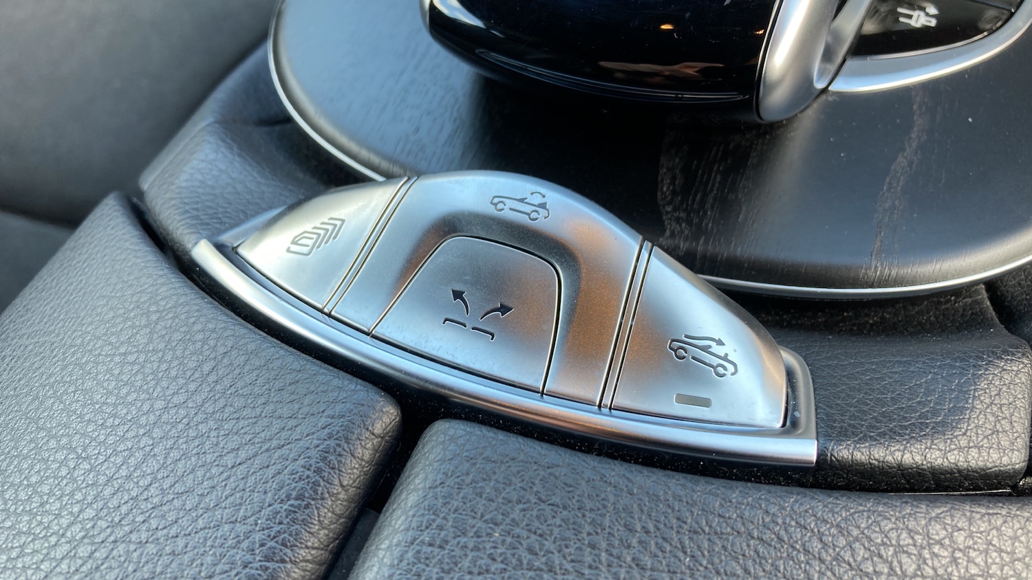 Used Mercedes-Benz E-Class 2018 for sale - 76076274: Photo 39