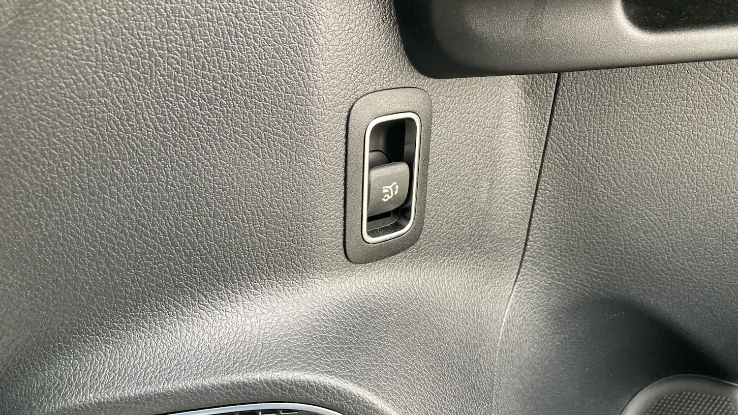 Used Mercedes-Benz EQA 2024 for sale - 76859665: Photo 35