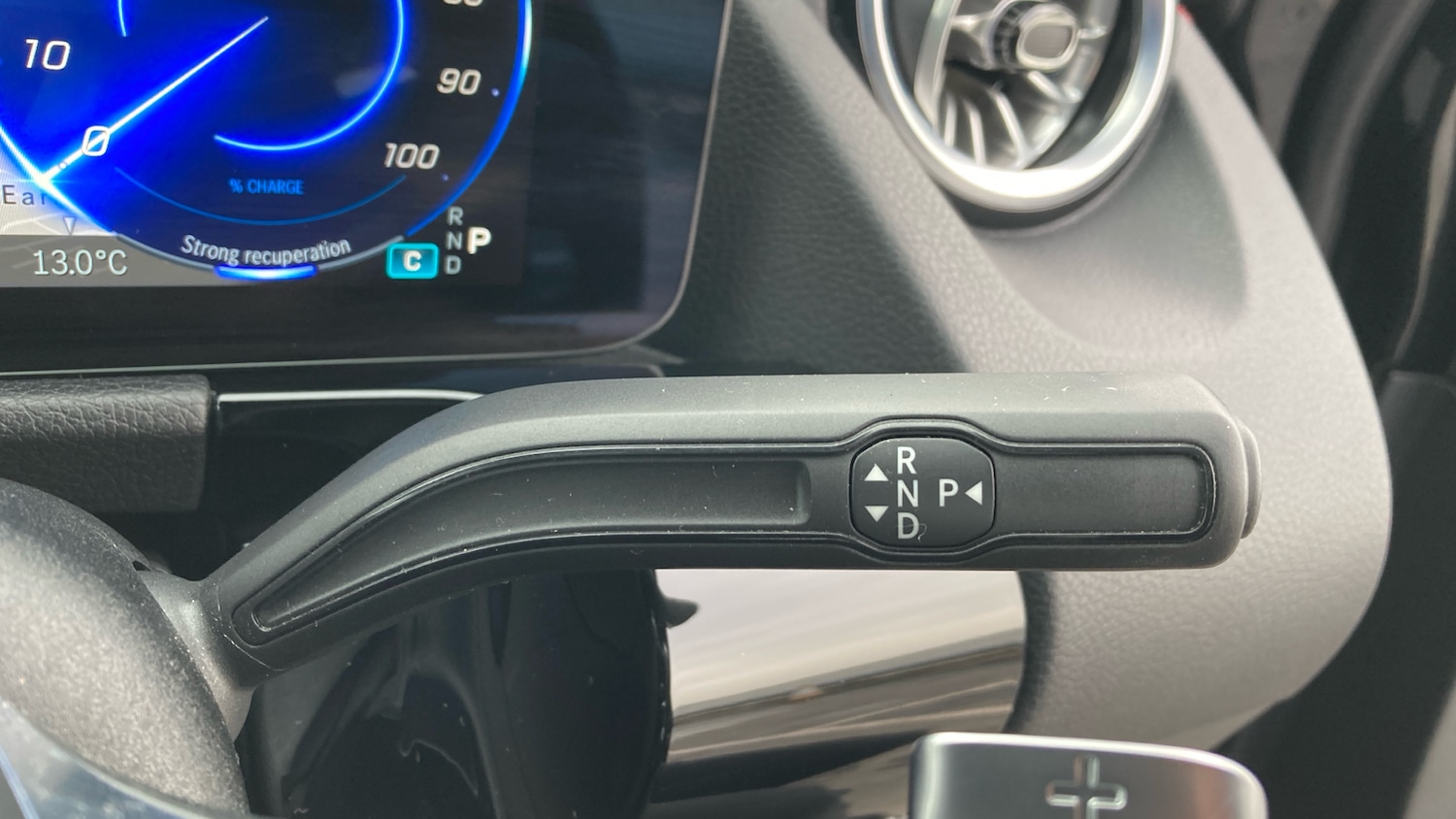 Used Mercedes-Benz EQA 2024 for sale - 76859665: Photo 40