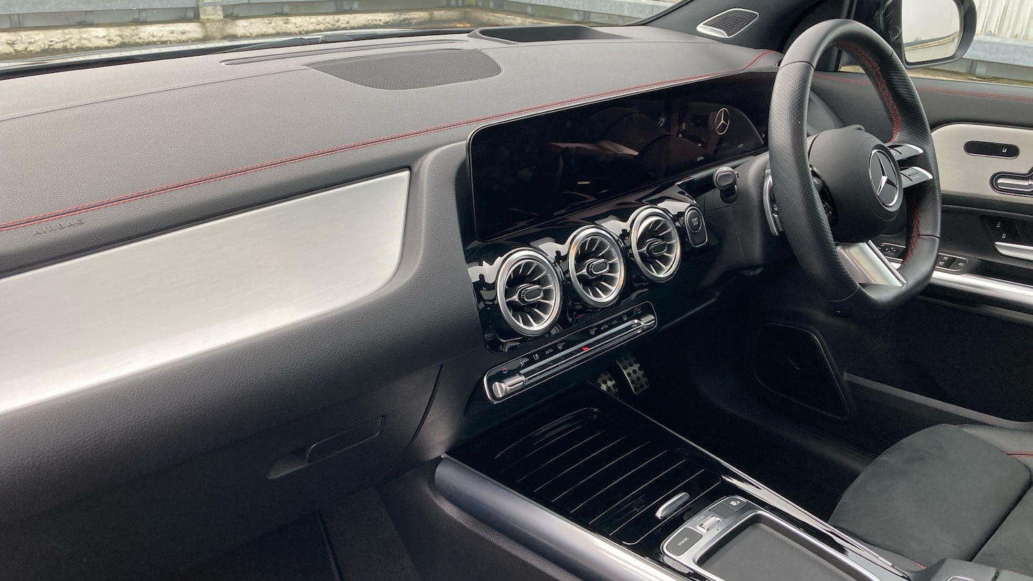 Used Mercedes-Benz EQA 2024 for sale - 76859665: Photo 9