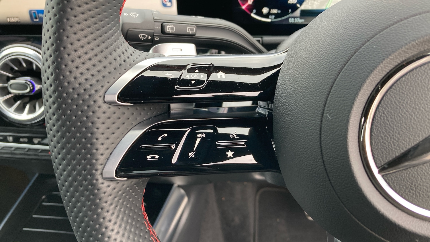 Used Mercedes-Benz GLA 2025 for sale - 77079478: Photo 36