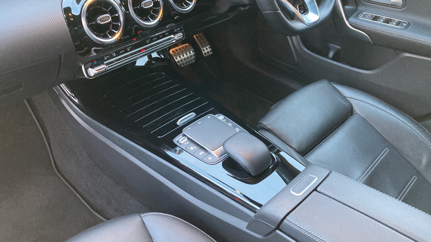 Used Mercedes-Benz CLA 2022 for sale - 76290491: Photo 13