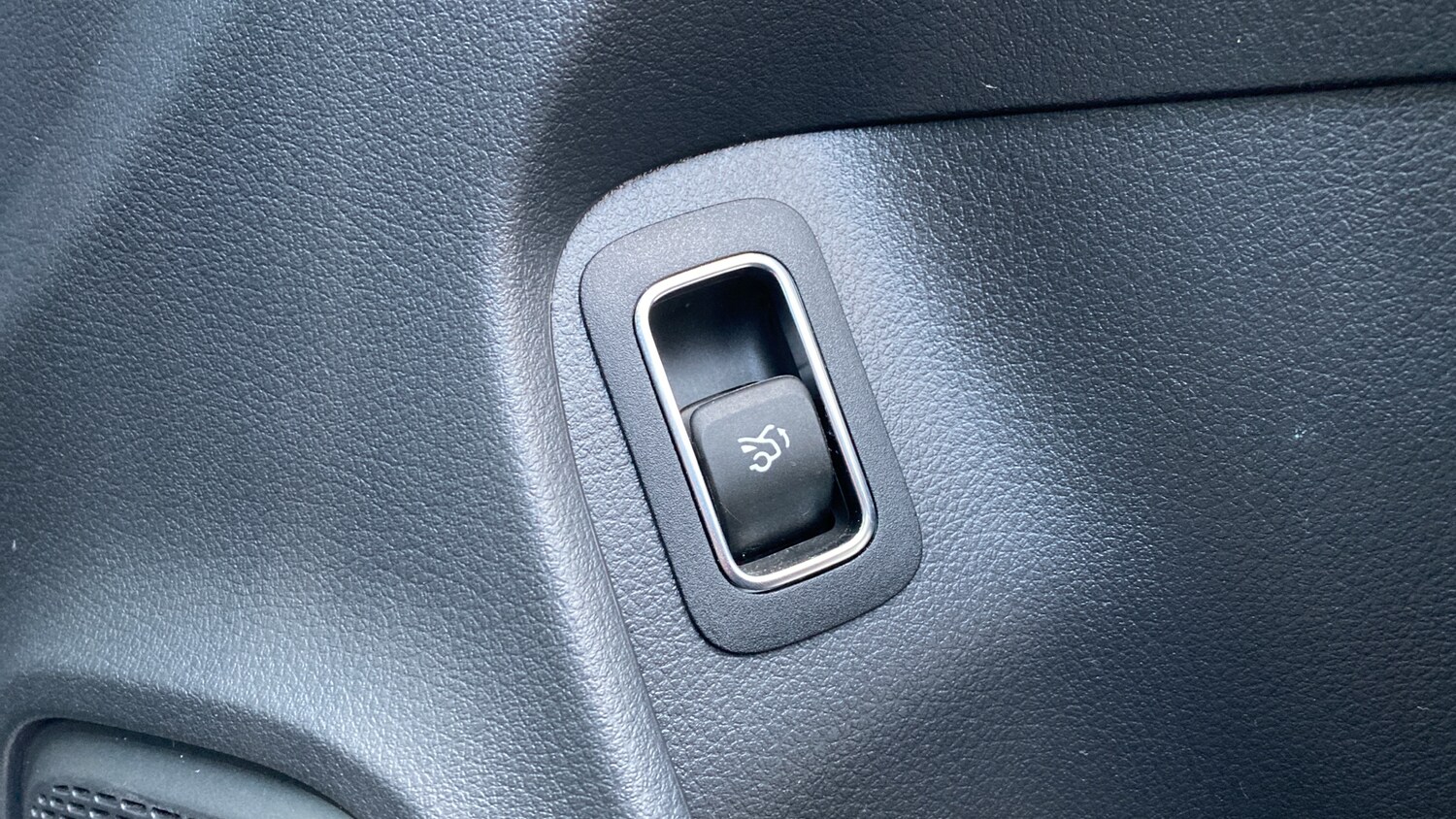 Used Mercedes-Benz CLA 2022 for sale - 76290491: Photo 31